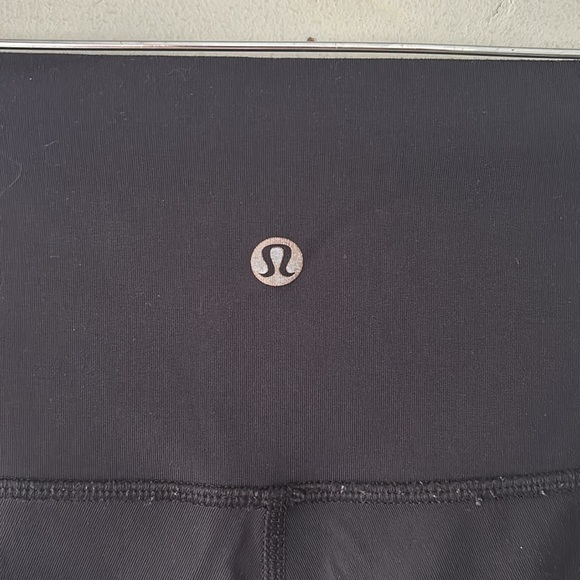 Lululemon Wunder Under High-Rise Leggings – Black (Size 4) - Picture 6 of 8
